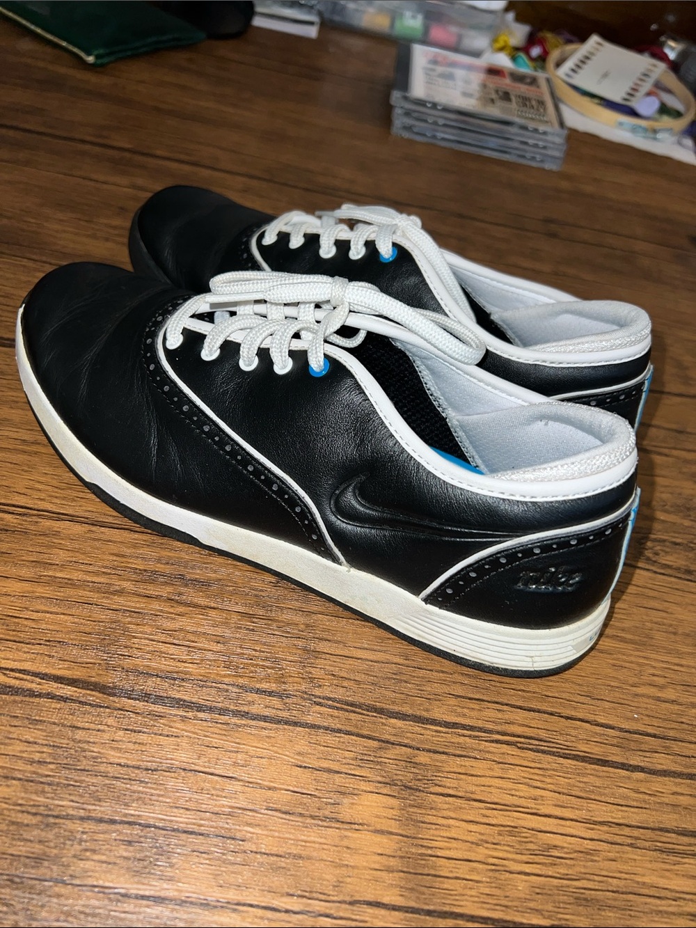 Nike Women’s Lunarlon Black Leather Spikeless Golf Shoes- 7